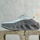 Zoom X Wave – Steel Grey Edition