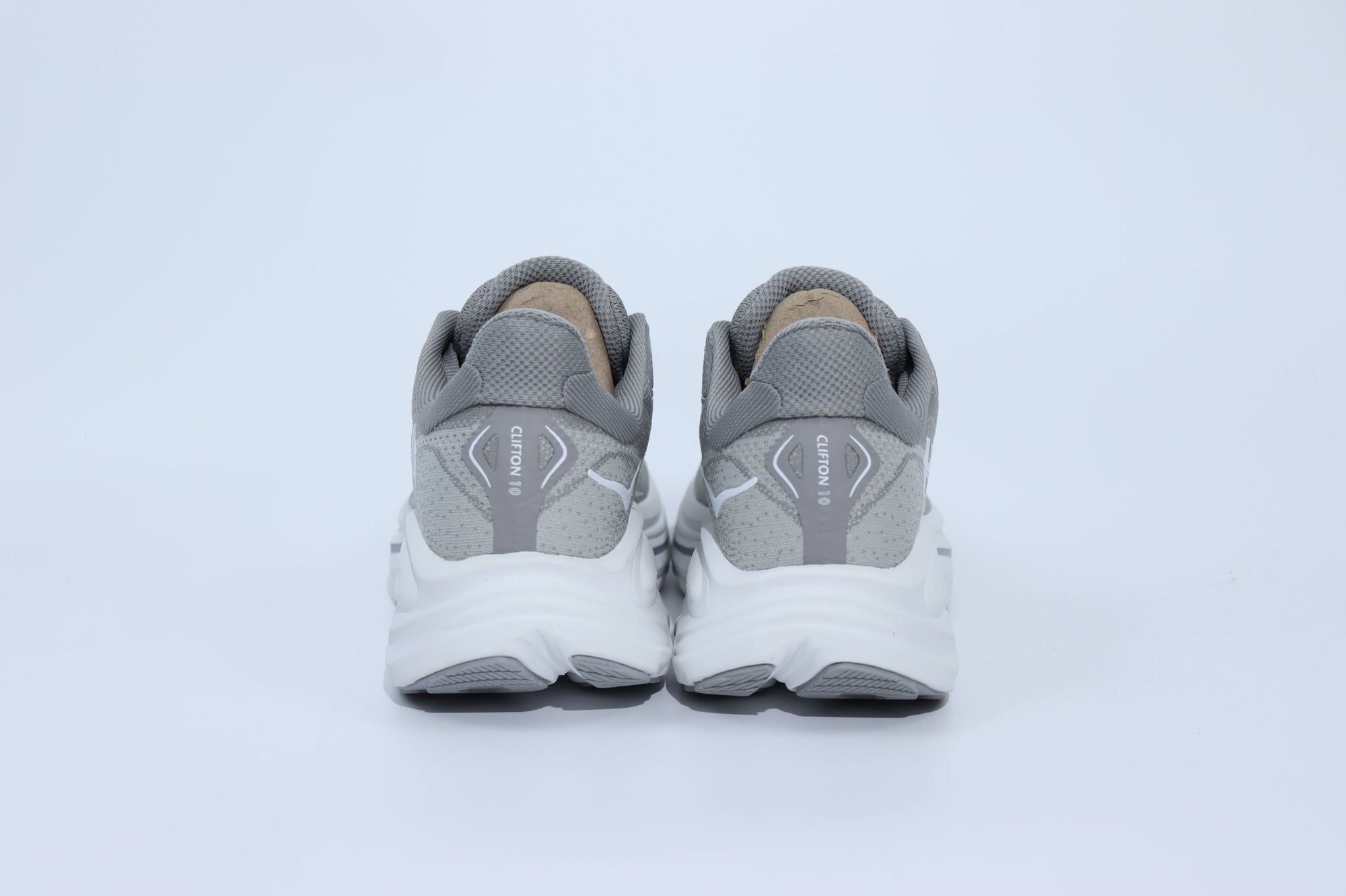 Clifton 10 - HK Unisex Sneakers - Grey