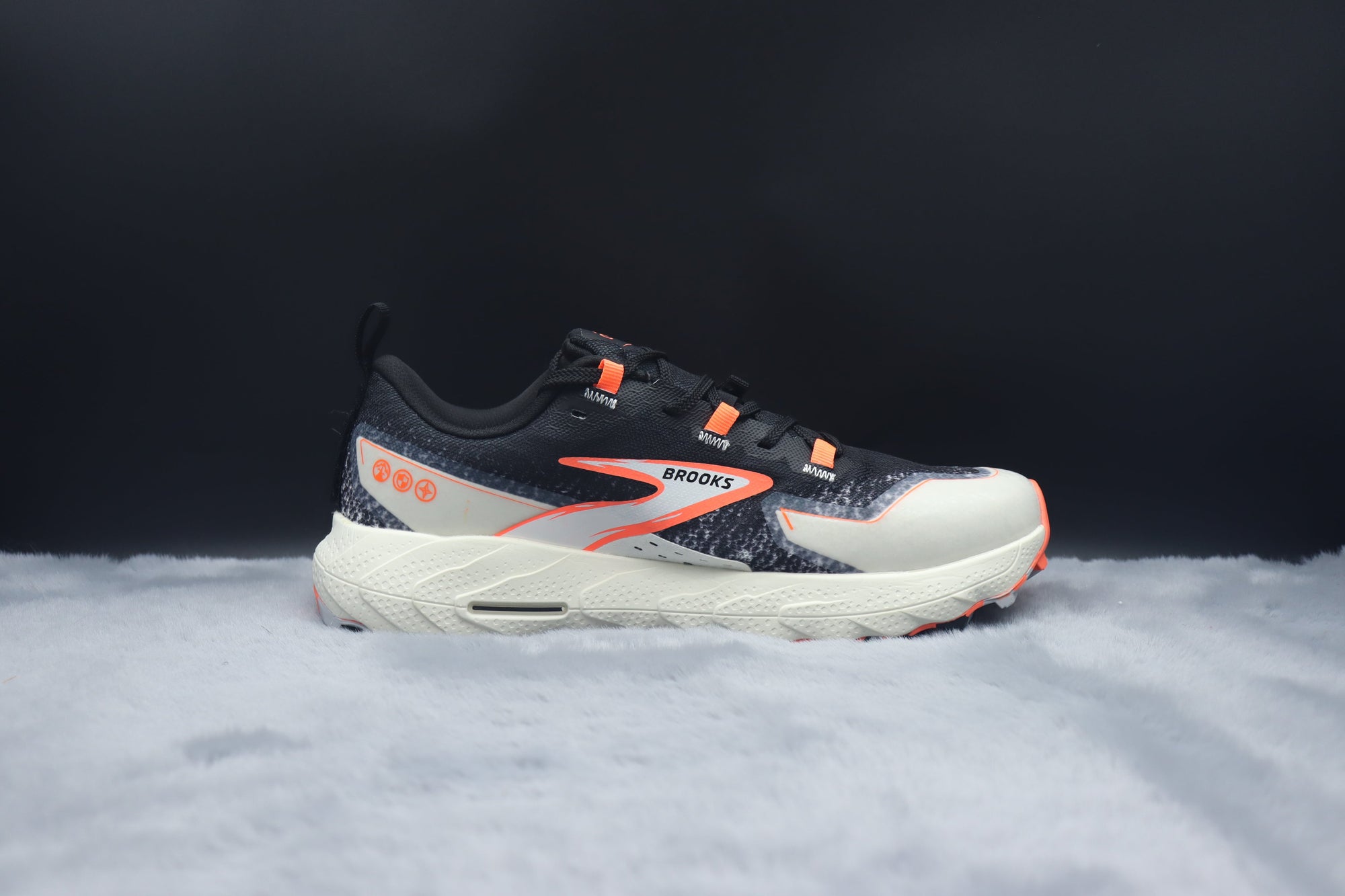 BRKS Cascadia 18 – Neon Ember