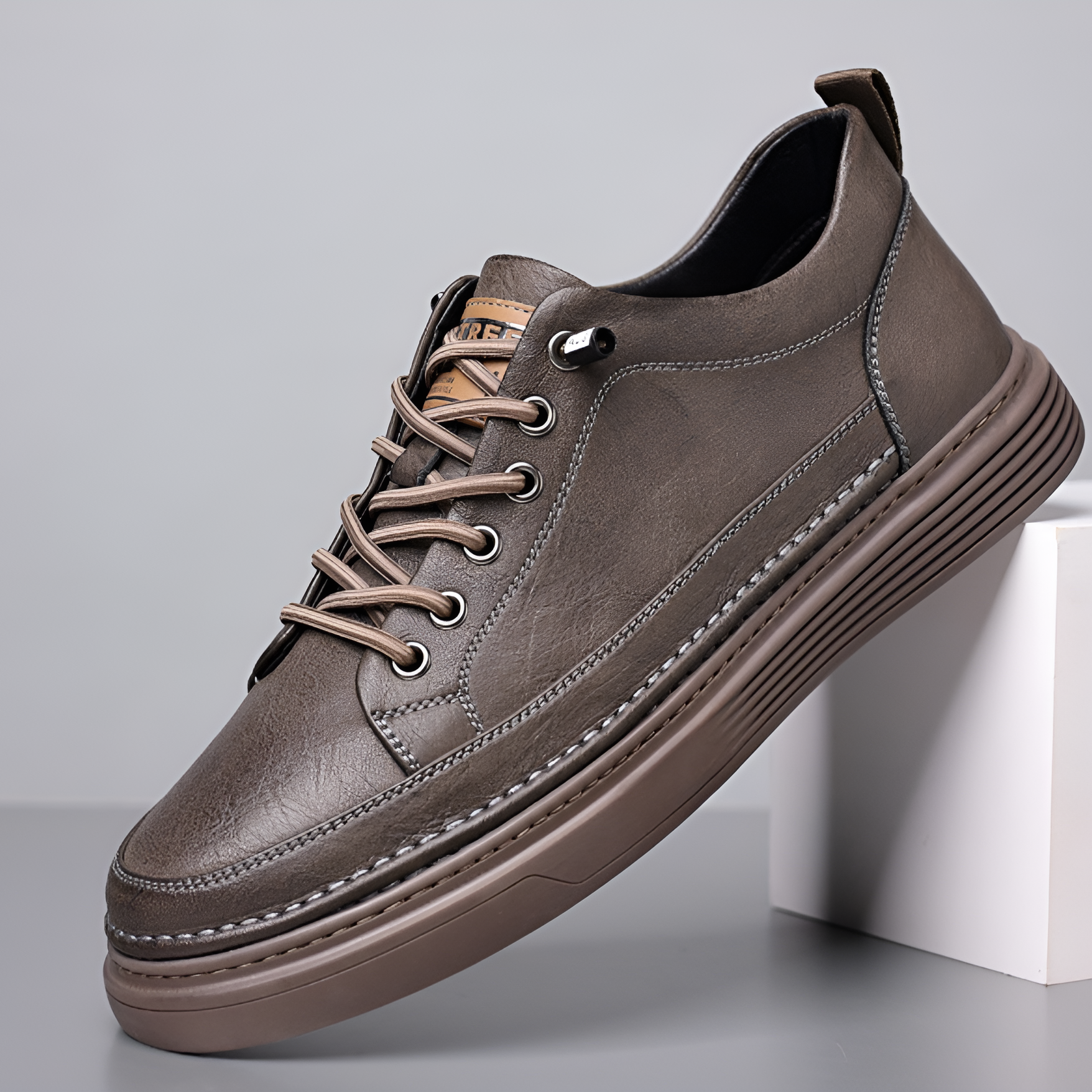 Flaireve - Men's Casual Leather Sneakers